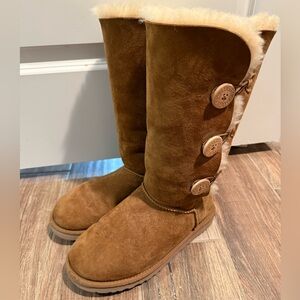 Ugg Bailey Button Triplet Chestnut Suede Sheepskin Tall Classic Boot